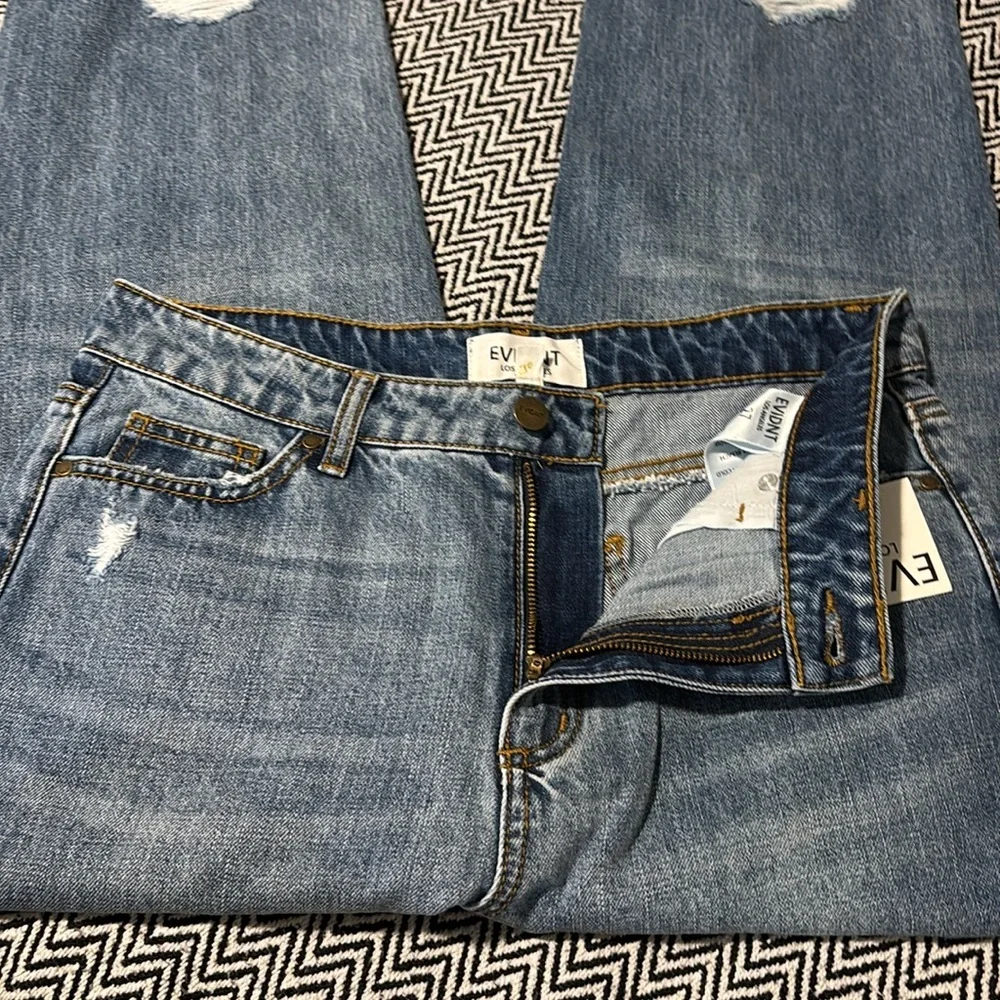 EVIDNT Malibu Medium Wash Distressed Girlfriend Jeans | Sz 27 - Picture 6 of 11